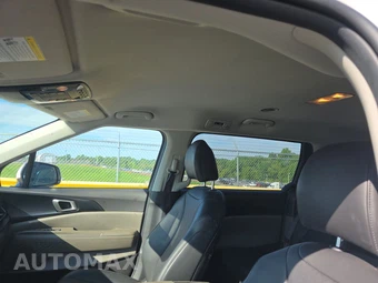 2025 Kia Carnival MPV LXS 121.7" WB - miniatura 19