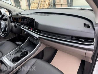 2025 Kia Carnival MPV LXS 121.7" WB - miniatura 10