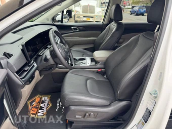 2025 Kia Carnival MPV LXS 121.7" WB - miniatura 11