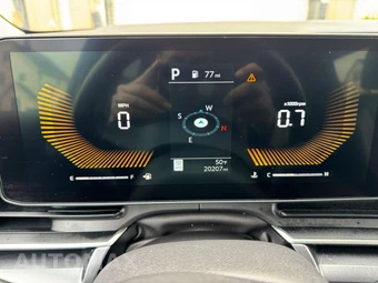 2025 Kia Carnival MPV LXS 121.7" WB - miniatura 14