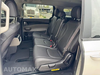 2025 Kia Carnival MPV LXS 121.7" WB - miniatura 15