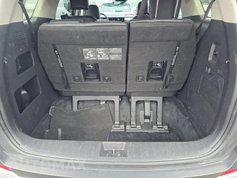 2025 Kia Carnival MPV LXS 121.7" WB - miniatura 17
