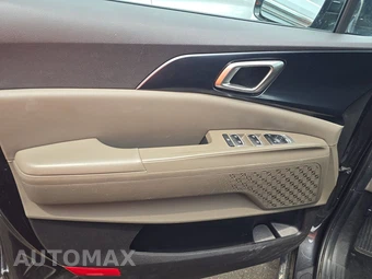 2025 Kia Carnival MPV LXS 121.7" WB - miniatura 9