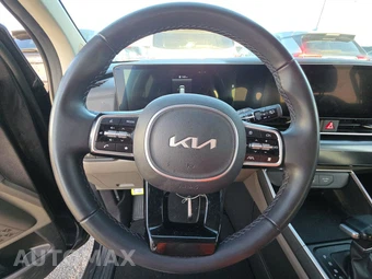 2025 Kia Carnival MPV LXS 121.7" WB - miniatura 10