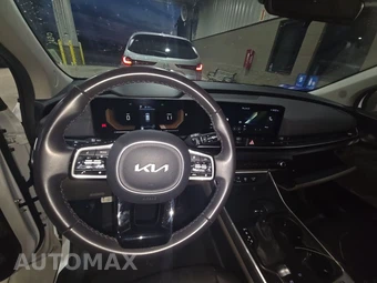 2025 Kia Carnival MPV LXS 121.7" WB - miniatura 11