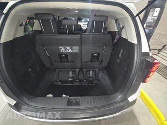 2025 Kia Carnival MPV LXS 121.7" WB - miniatura 16