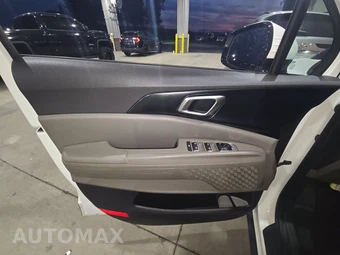 2025 Kia Carnival MPV LXS 121.7" WB - miniatura 9