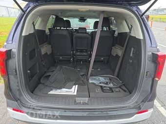 2025 Kia Carnival MPV LXS 121.7" WB - miniatura 16