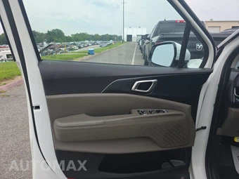 2025 Kia Carnival MPV LXS 121.7" WB - miniatura 9