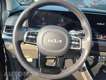 2025 Kia Carnival MPV LXS 121.7" WB - miniatura 10