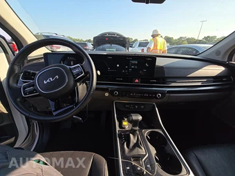 2025 Kia Carnival MPV LXS 121.7" WB - miniatura 11