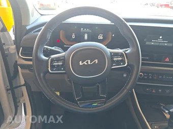 2025 Kia Carnival MPV LXS 121.7" WB - miniatura 10