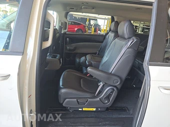 2025 Kia Carnival MPV LXS 121.7" WB - miniatura 13