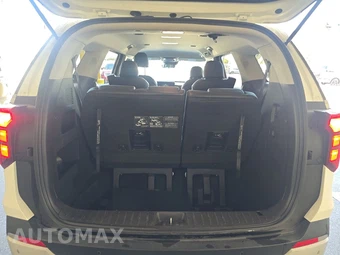 2025 Kia Carnival MPV LXS 121.7" WB - miniatura 17