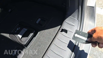 2025 Kia Carnival MPV LXS 121.7" WB - miniatura 38