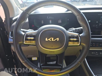 2025 Kia Carnival MPV LXS 121.7" WB - miniatura 10