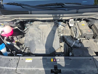 2025 Kia Carnival MPV LXS 121.7" WB - miniatura 16
