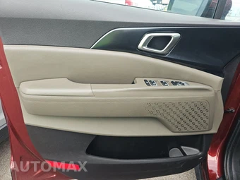 2025 Kia Carnival MPV LXS 121.7" WB - miniatura 9