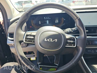 2025 Kia Carnival MPV LXS 121.7" WB - miniatura 10