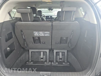 2025 Kia Carnival MPV LXS 121.7" WB - miniatura 17