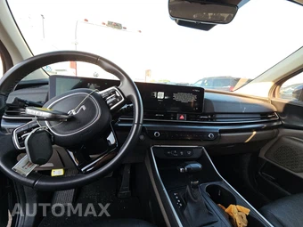 2025 Kia Carnival MPV LXS 121.7" WB - miniatura 11