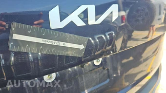 2025 Kia Carnival MPV LXS 121.7" WB - miniatura 24