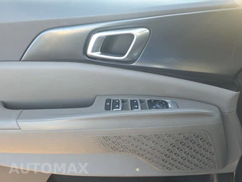 2025 Kia Carnival MPV LXS 121.7" WB - miniatura 9