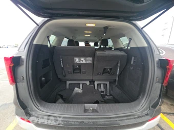 2025 Kia Carnival MPV LXS 121.7" WB - miniatura 17