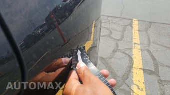 2025 Kia Carnival MPV LXS 121.7" WB - miniatura 24