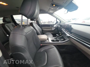 2025 Kia Carnival MPV LXS 121.7" WB - miniatura 8