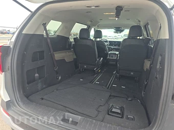 2025 Kia Carnival MPV LXS 121.7" WB - miniatura 17