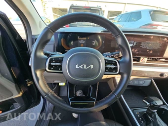 2025 Kia Carnival MPV LXS 121.7" WB - miniatura 10