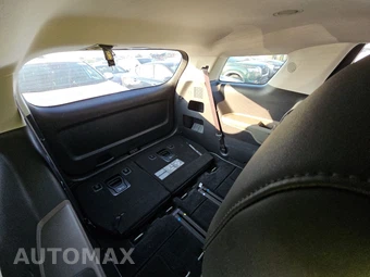 2025 Kia Carnival MPV LXS 121.7" WB - miniatura 14