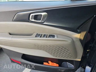 2025 Kia Carnival MPV LXS 121.7" WB - miniatura 9