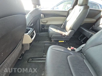 2025 Kia Carnival MPV LXS 121.7" WB - miniatura 13