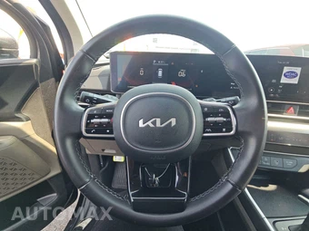 2025 Kia Carnival MPV LXS 121.7" WB - miniatura 10