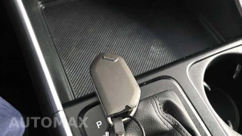 2025 Kia Carnival MPV LXS 121.7" WB - miniatura 18
