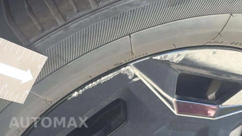 2025 Kia Carnival MPV LXS 121.7" WB - miniatura 25