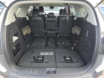 2025 Kia Carnival MPV LXS 121.7" WB - miniatura 16
