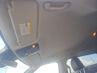 2025 Kia Carnival MPV LXS 121.7" WB - miniatura 21