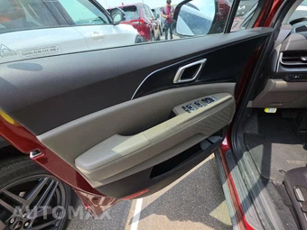 2025 Kia Carnival MPV LXS 121.7" WB - miniatura 9