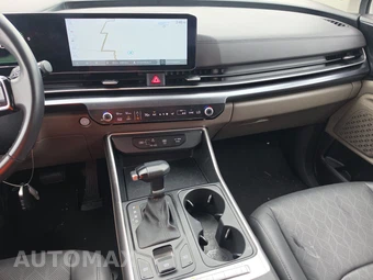 2025 Kia Carnival MPV LXS 121.7" WB - miniatura 11