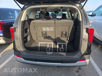 2025 Kia Carnival MPV LXS 121.7" WB - miniatura 17