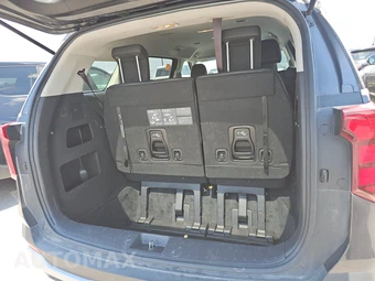 2025 Kia Carnival MPV LXS 121.7" WB - miniatura 16