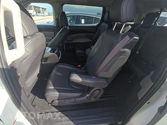 2025 Kia Carnival MPV LXS 121.7" WB - miniatura 13