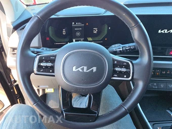 2025 Kia Carnival MPV LXS 121.7" WB - miniatura 10