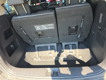 2025 Kia Carnival MPV LXS 121.7" WB - miniatura 17