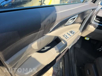 2025 Kia Carnival MPV LXS 121.7" WB - miniatura 9