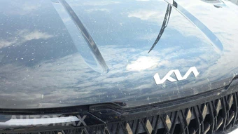 2025 Kia Carnival MPV LXS 121.7" WB - miniatura 27