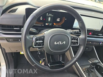 2025 Kia Carnival MPV LXS 121.7" WB - miniatura 10